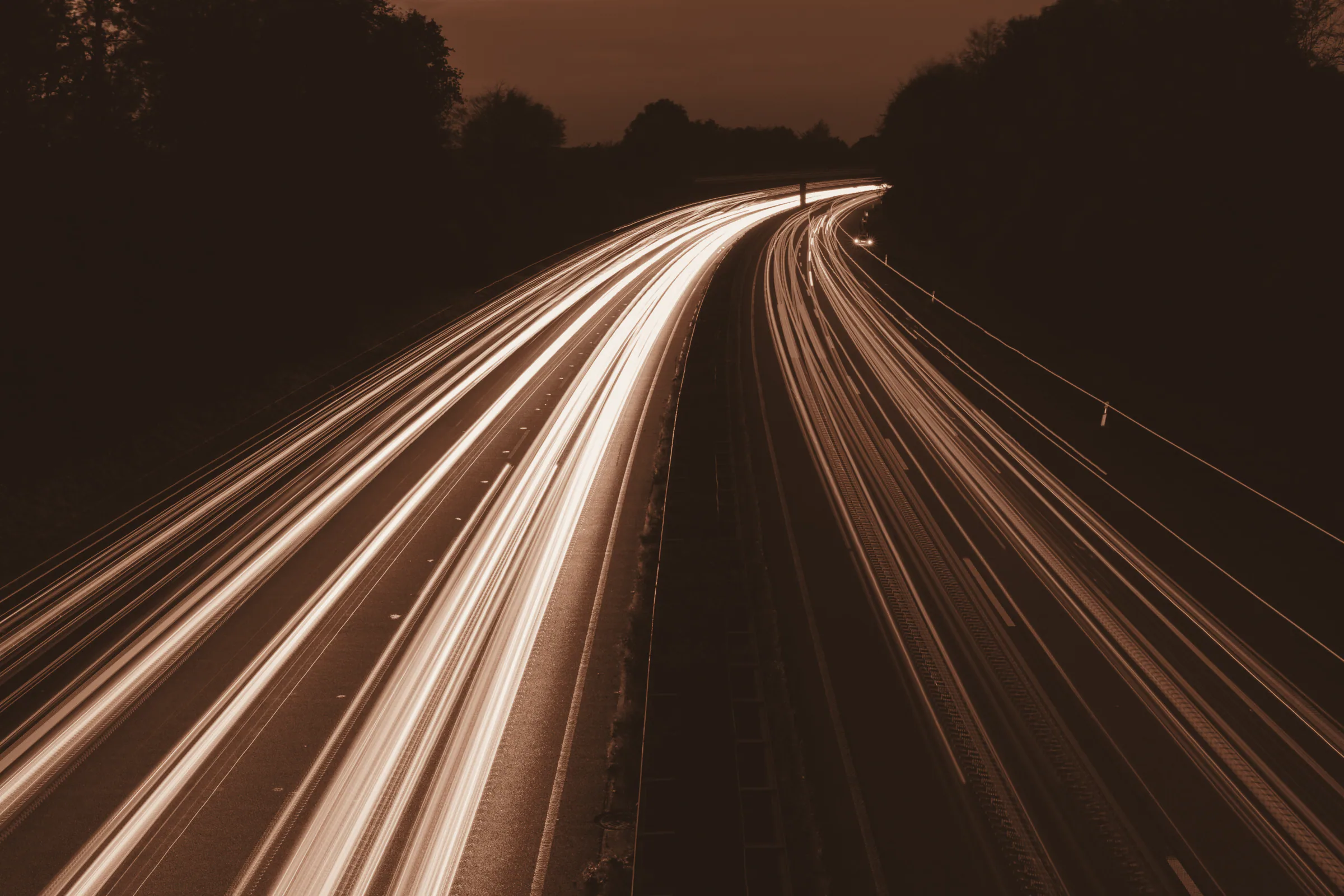 Website speed illustration: a modern browser showing a PageSpeed score and a loading indicator